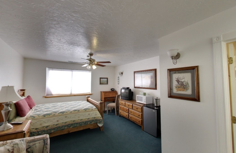 Guest room at The Snuggle Inn.