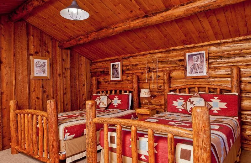 Cabin bedroom at Goosewing Ranch.