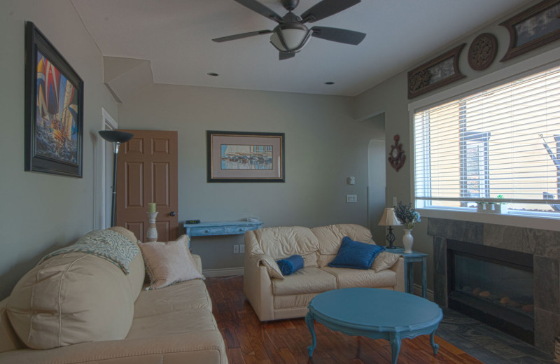 Rental living room at realTopia Vacation Rentals.