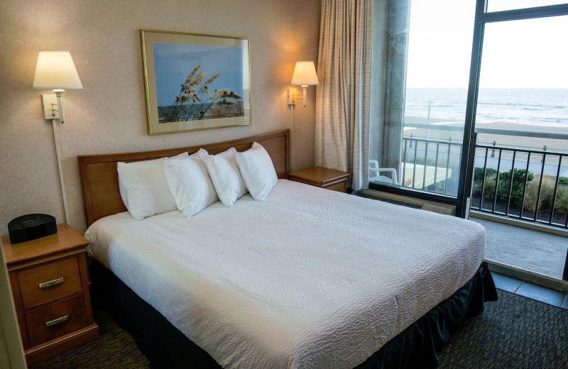 Guest bedroom at Four Sails Resort.