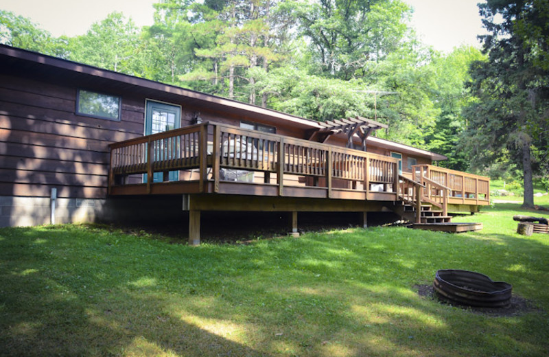 Cabin exterior at Tri Lake Timbers Resort.