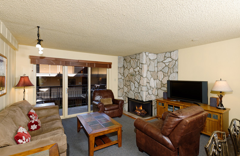 Guest living room at The Crestwood.