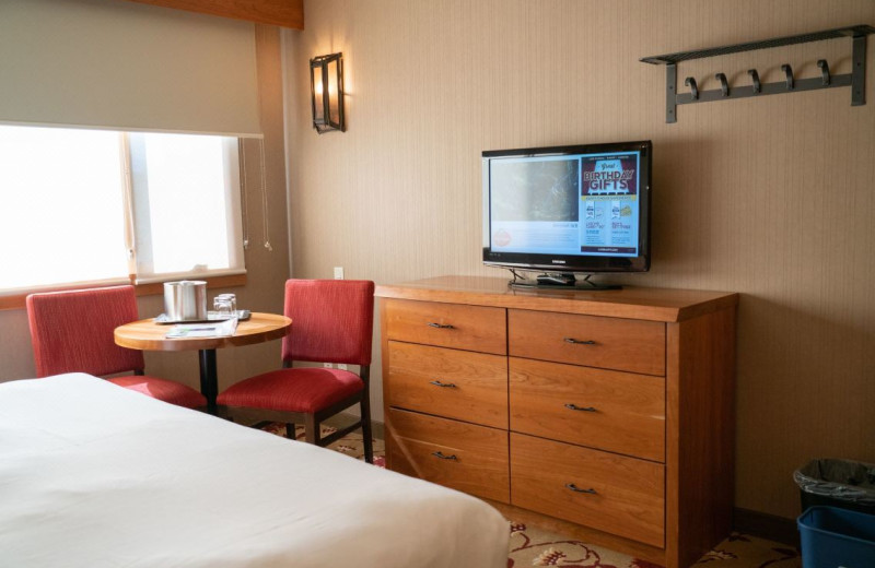 Guest room at Banff Ptarmigan Inn.