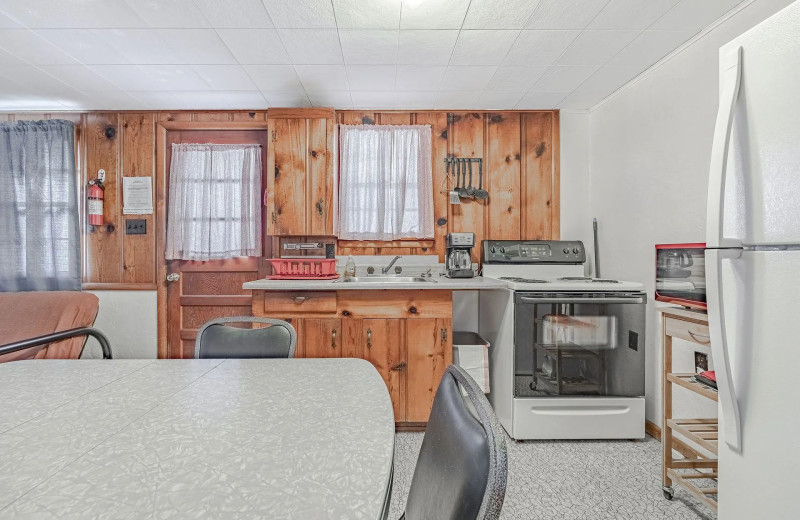 Cabin kitchen at Red Arrow Resort.