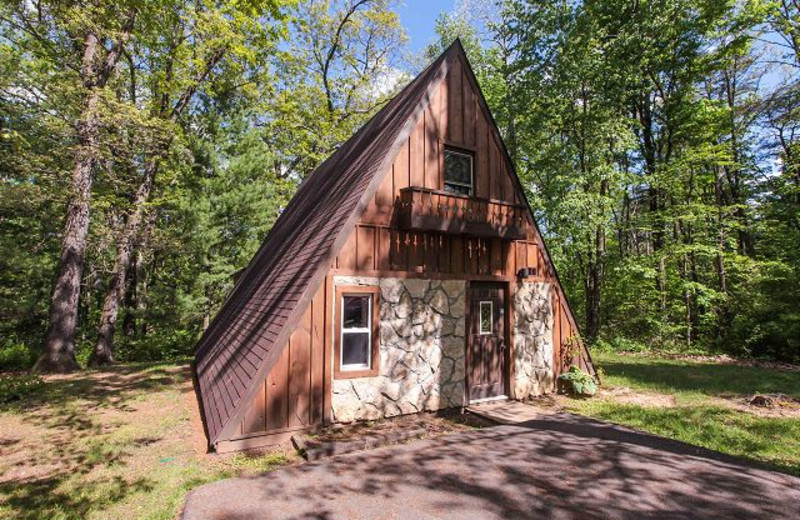 Logan Vacation Rentals Cabin Chalet Romantic Couples Escape In