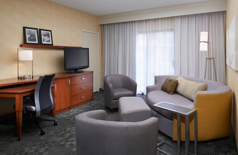 Guest room at Courtyard by Marriott Detroit Dearborn.