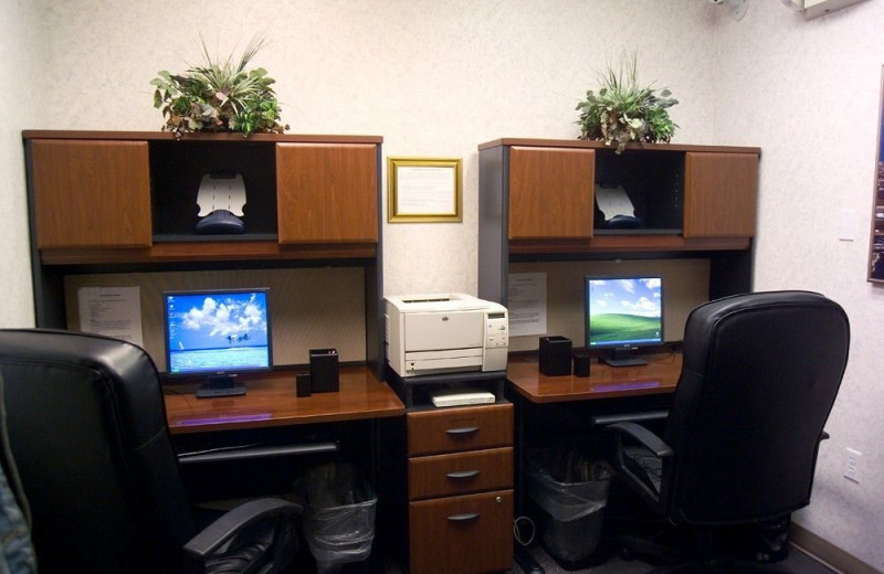Business center at Clarion Resort Fontainebleau.