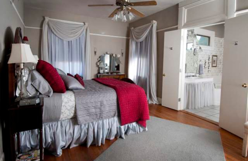 Guest bedroom at Cotton Palace.