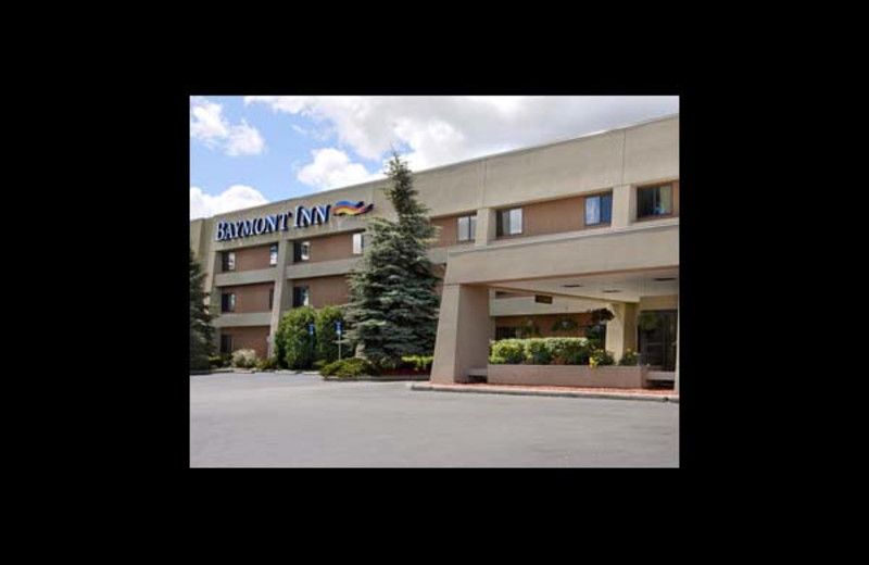 Exterior view of Baymont InnSuites Bridgeport.