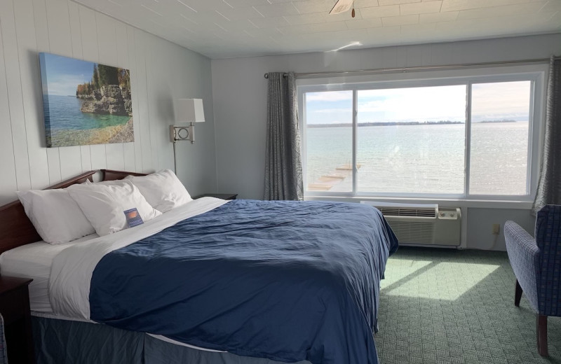 Guest room at Beachfront Inn.