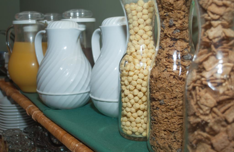 Cereals at Minnewaska Lodge.