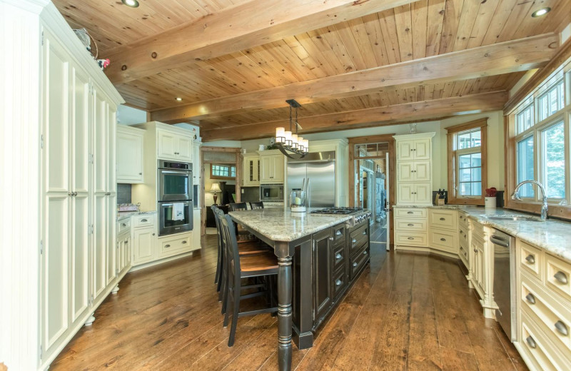 Rental kitchen at Muskoka District Rentals.