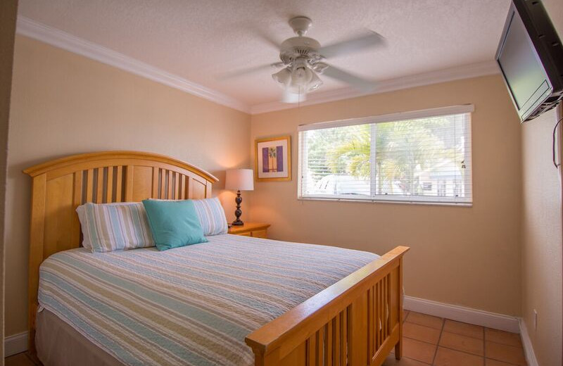 Guest bedroom at Anna Maria Island Inn.