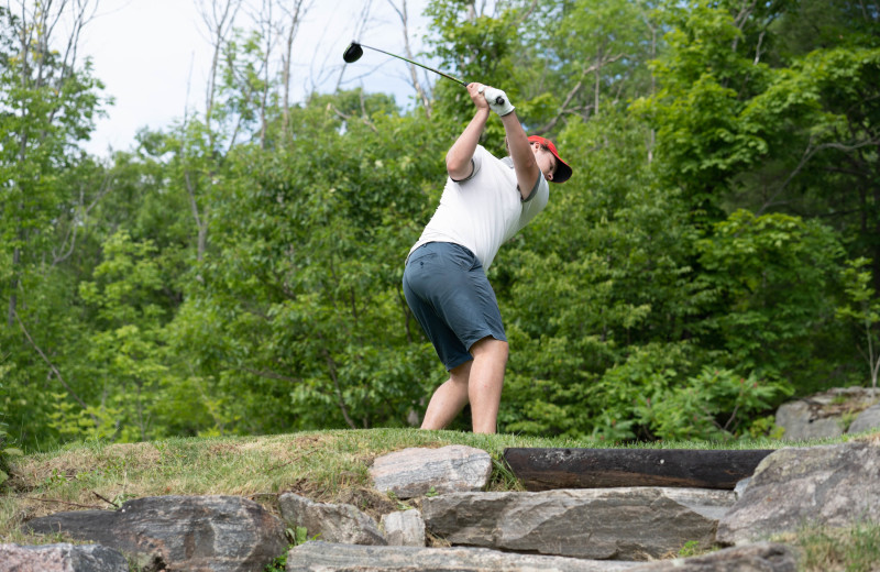 Golf at Taboo Muskoka.