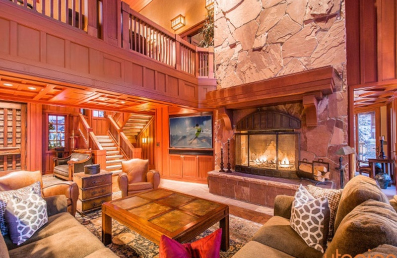 Rental great room at Utopian Luxury Vacation Homes.