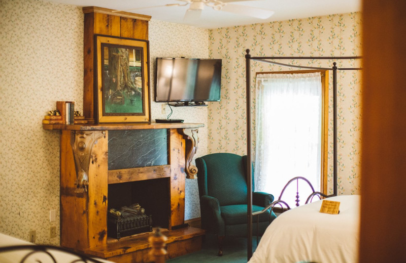 Guest room at Albergo Allegria.