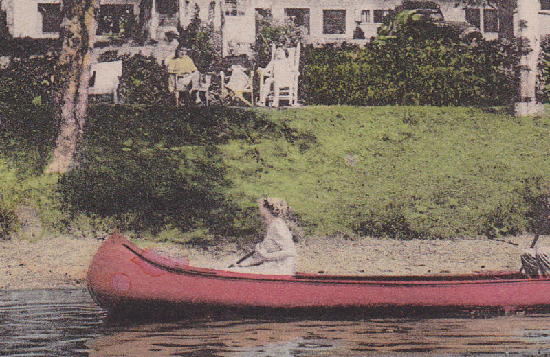 Historic post card of Mirror Lake Inn Resort & Spa.