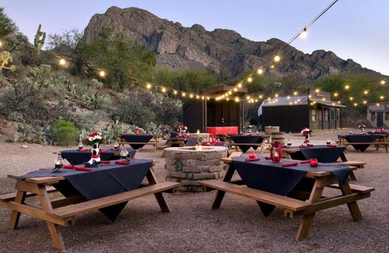 Outdoor dining at Hilton Tucson El Conquistador Golf & Tennis Resort.