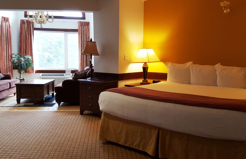 Guest room at Carson Hot Springs Spa and Golf Resort.