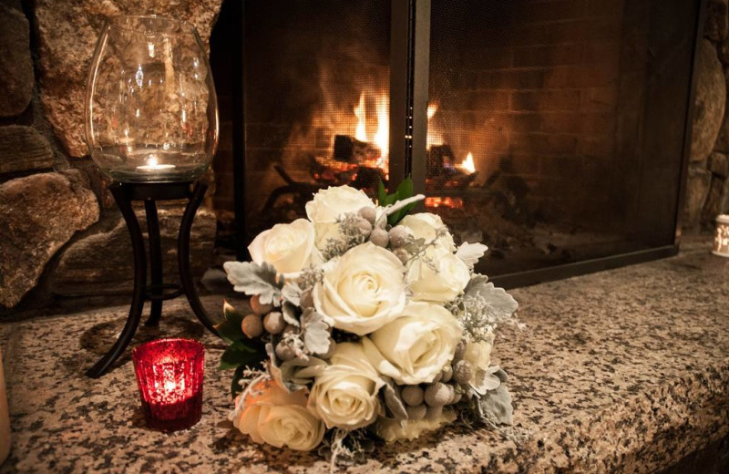 Fireplace and bouquet at Snowflake Inn.