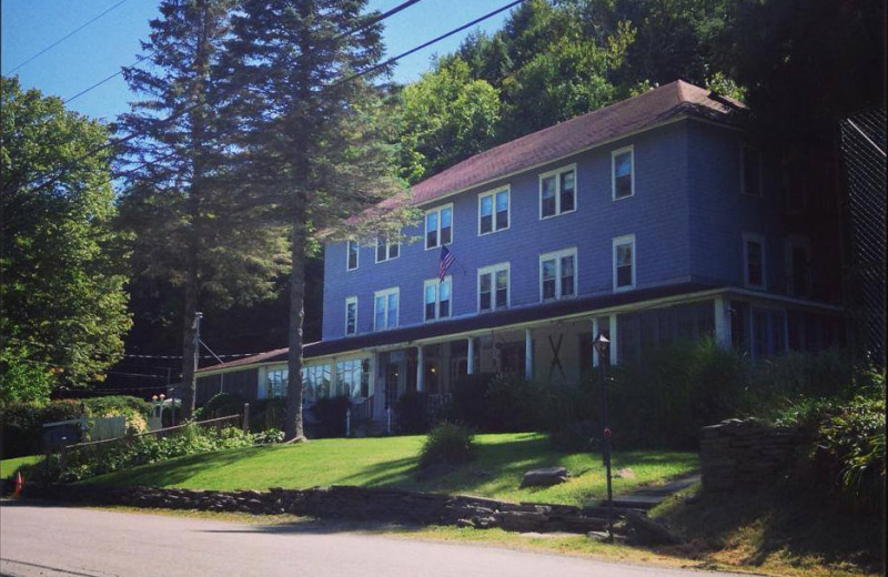 Exterior view of The Inn at Starlight Lake.