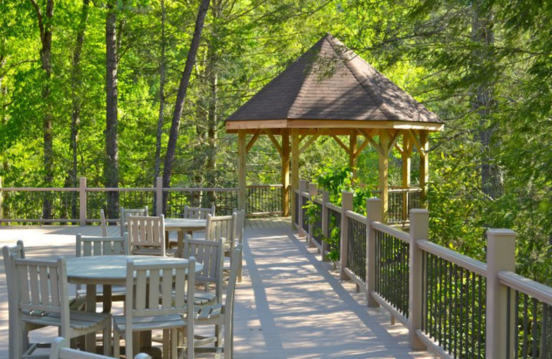 Gazebo at Rivers Ridge Lodge