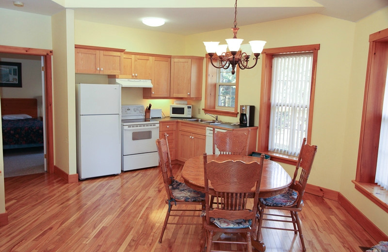 Cottage kitchen at Patterson Kaye Resort.