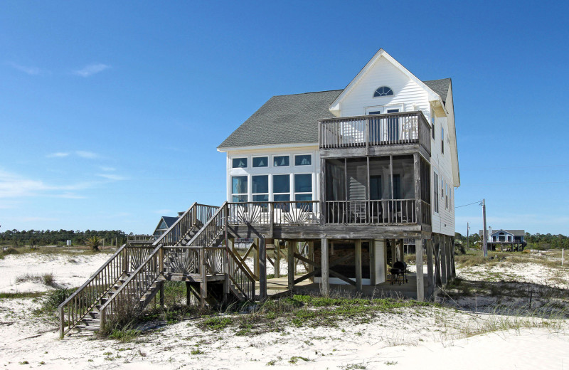 Rental exterior at Reed Real Estate Vacation Rentals.