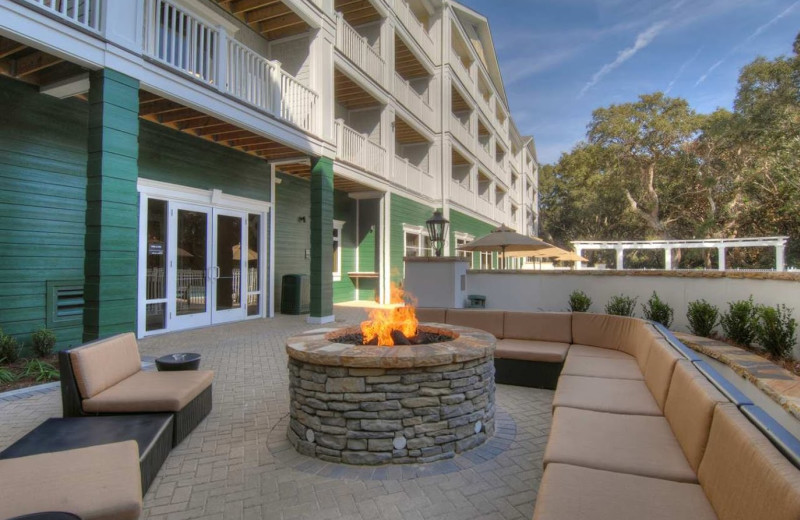 Outdoor fire pit at Hampton Inn & Suites Jekyll Island.