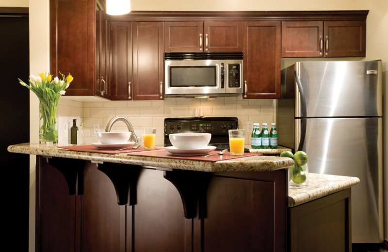 Guest kitchen at Paradise Resort Club.