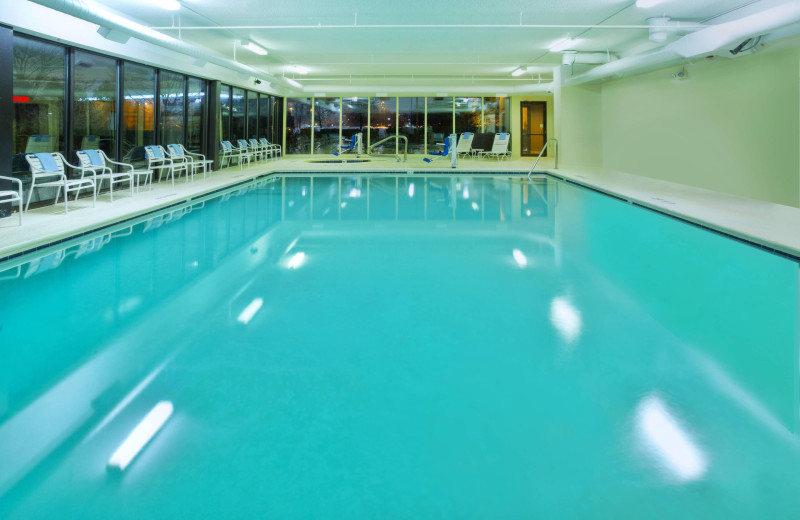 Indoor pool at Fairfield Inn Ann Arbor.