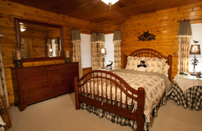 Villa guest room at Chippewa Retreat Resort. 