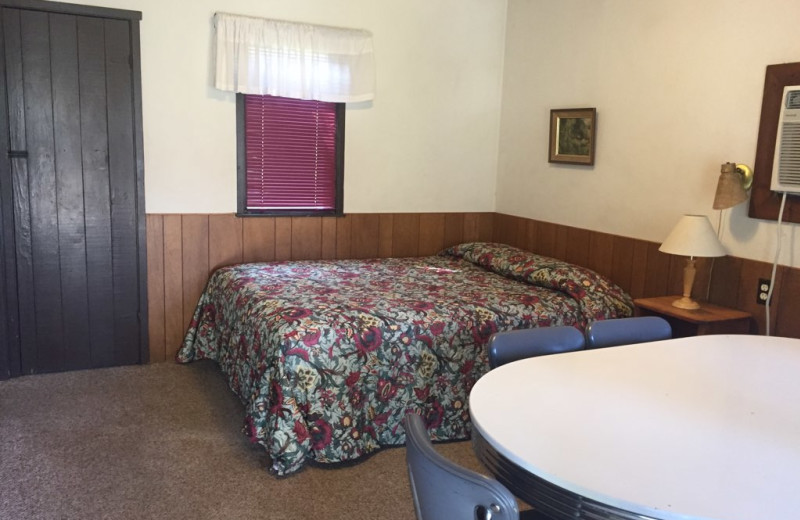 Cabin bedroom at Lake Elowin Resort.