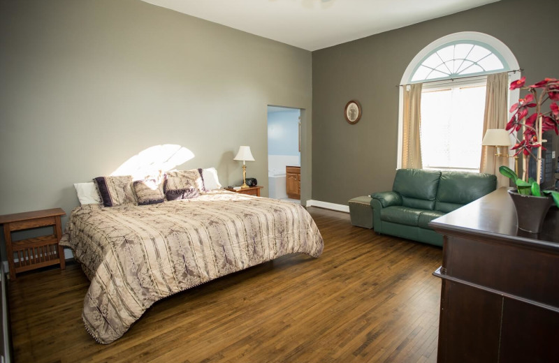 Guest room at Victoria Resort Bed