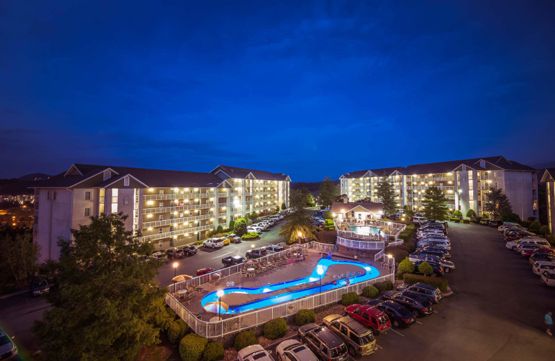 Exterior view of Whispering Pines Condominiums.