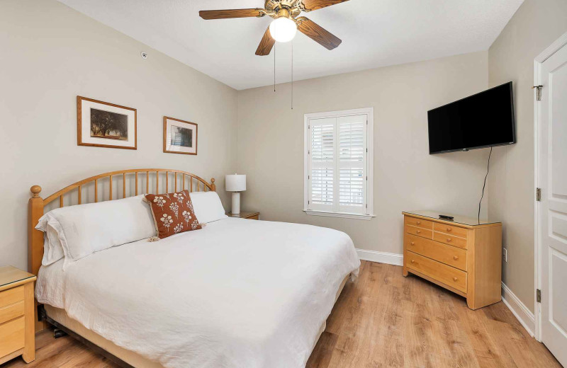 Bedroom at Real Escapes Properties - St. Simons Grand 224.