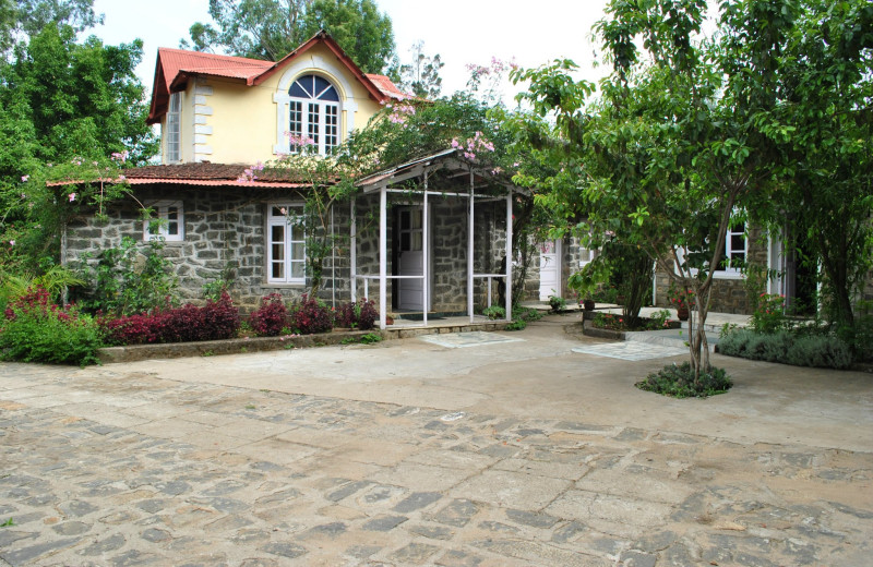 Exterior view of Lilly's Valley Resort.