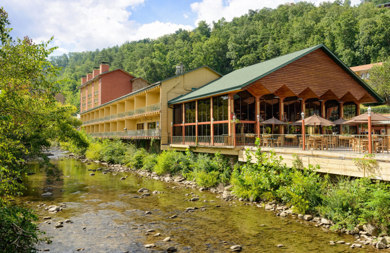 Exterior view of River Terrace Resort 