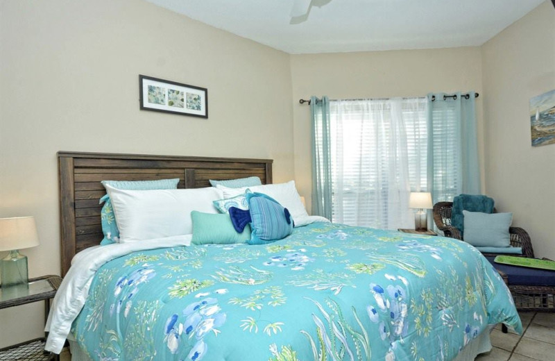Rental bedroom at River City Resorts.