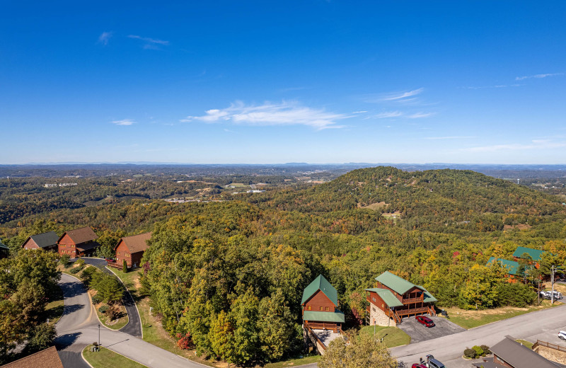 Aerial view of American Patriot Getaways Eagle's Sunrise.