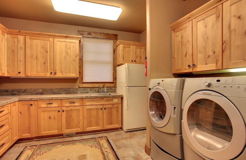 Vacation rental laundry room at Vacasa Rentals Sunriver.