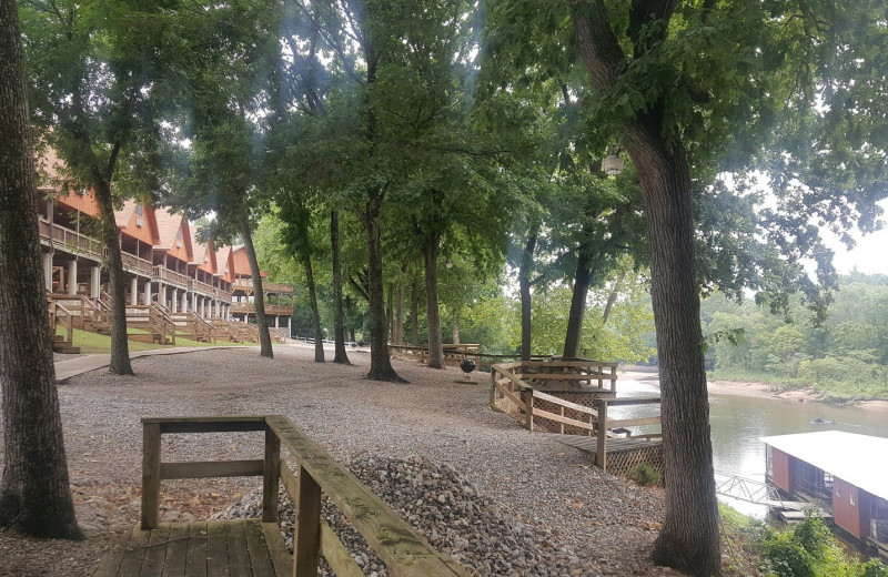 Exterior view of Norfork River Resort.