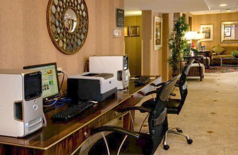 Computers are available at Holiday Inn Express Fairfax.