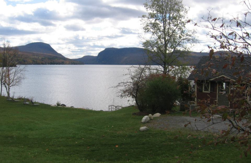 Cottage exterior at Willough Vale Inn.