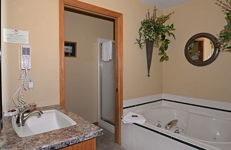 Guest bathroom at Westwood Shores Waterfront Resort.