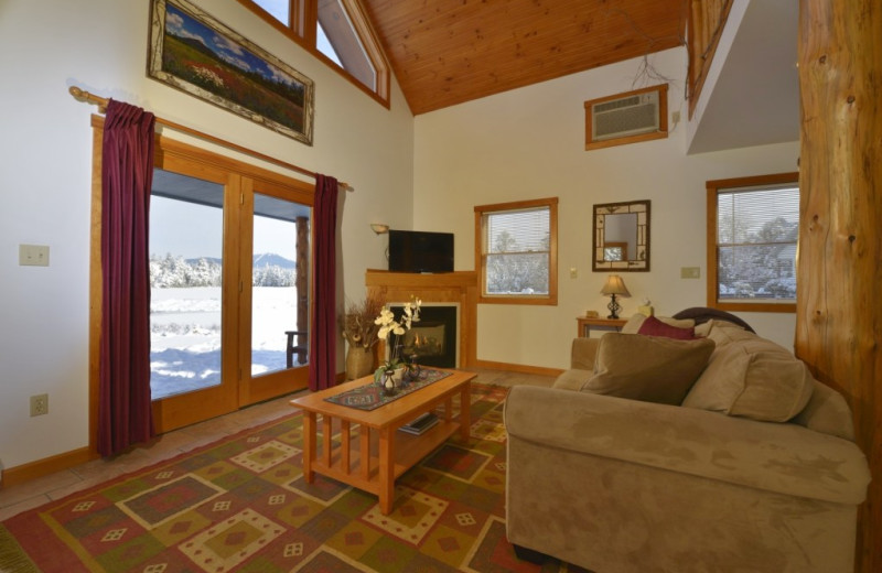 Cottage living room at Placid Bay Inn.