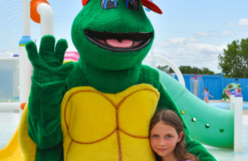 Resort mascot at Mark Twain Landing.