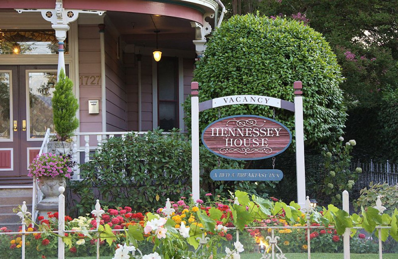 Front Garden at Hennessey House Bed & Breakfast.