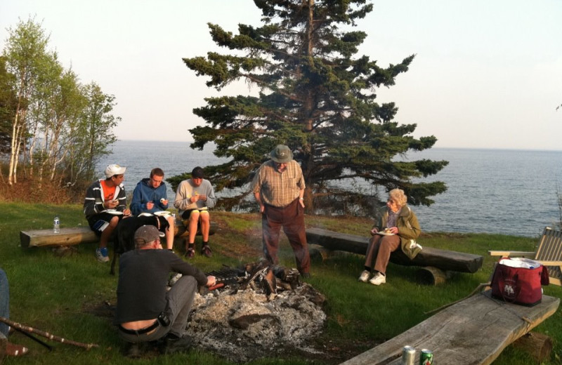 Campfire at Thomsonite Beach Inn