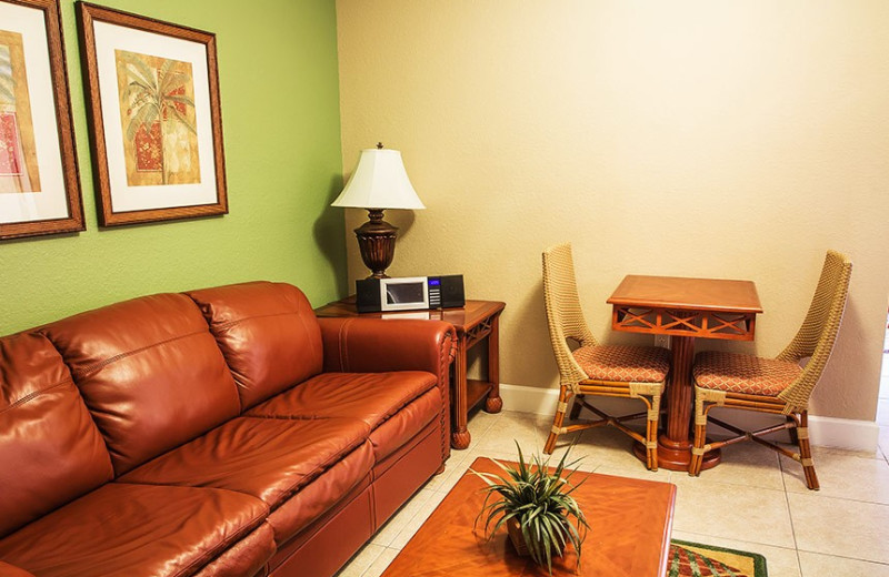 Guest living room at Westgate Lakes Resort & Spa.